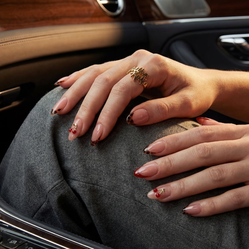 Cherry Amour - 24 Nails Set - Secret Teddy