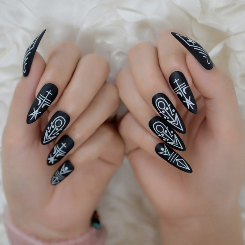 Hexenmal - Stiletto