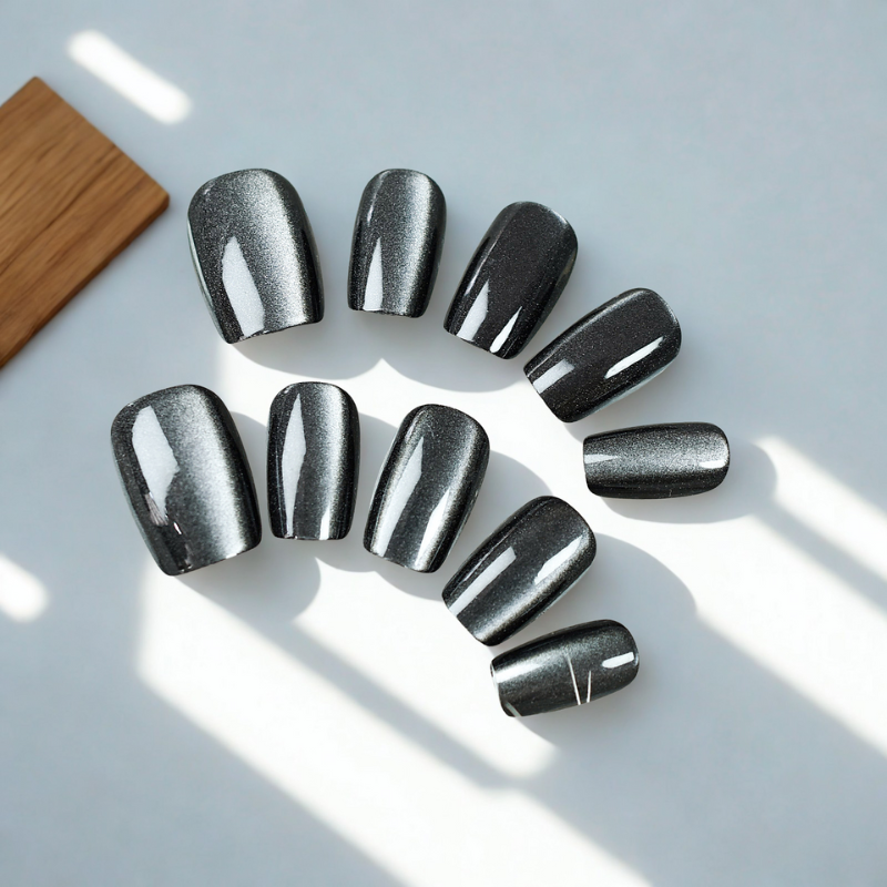 Ongles œil de chat Eclipse Dust