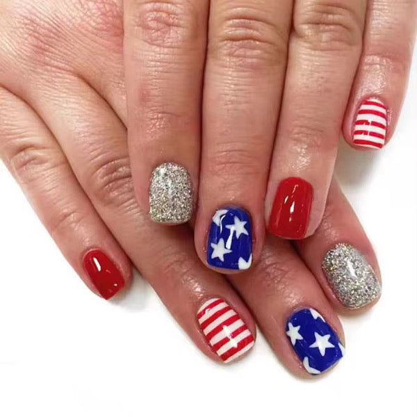 4th of July Nails | Independence Day Nails - Secret Teddy