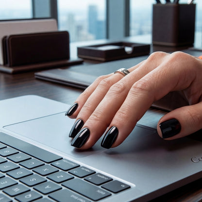 Glossy Black - Secret Teddy