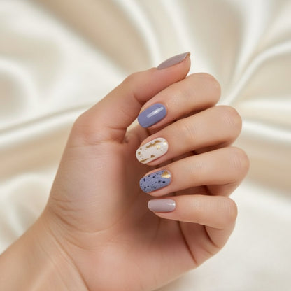 Candy Gold Nail Gel Strips - Secret Teddy