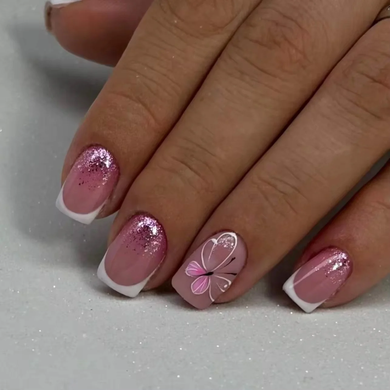 Shimmering Petals - 24 Nails Set - Secret Teddy