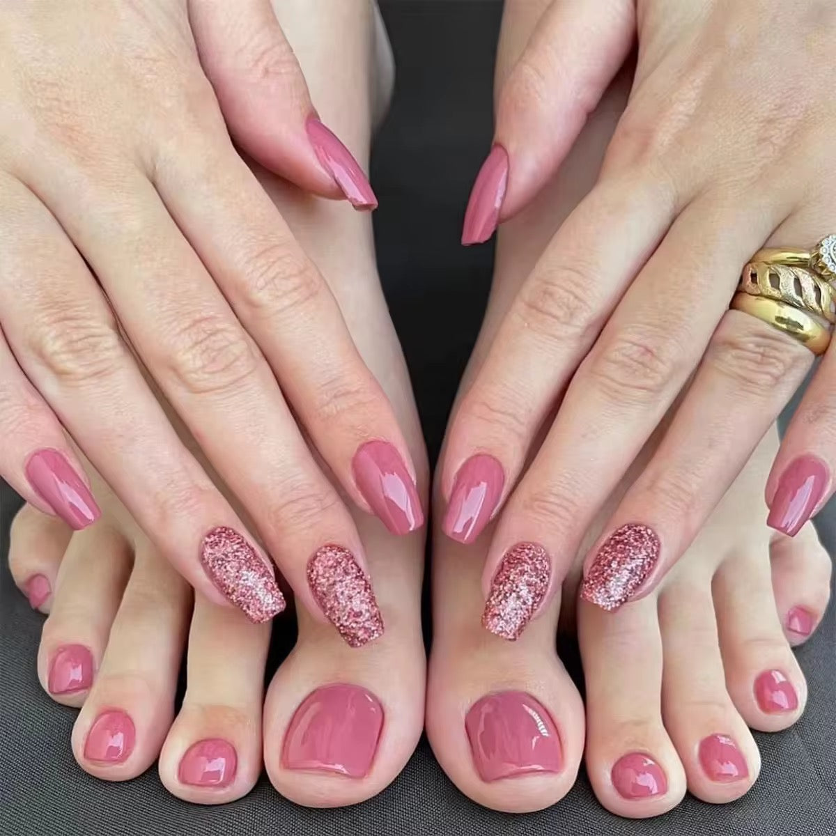 Sparkling Petal – Hand- und Fußnägel-Set
