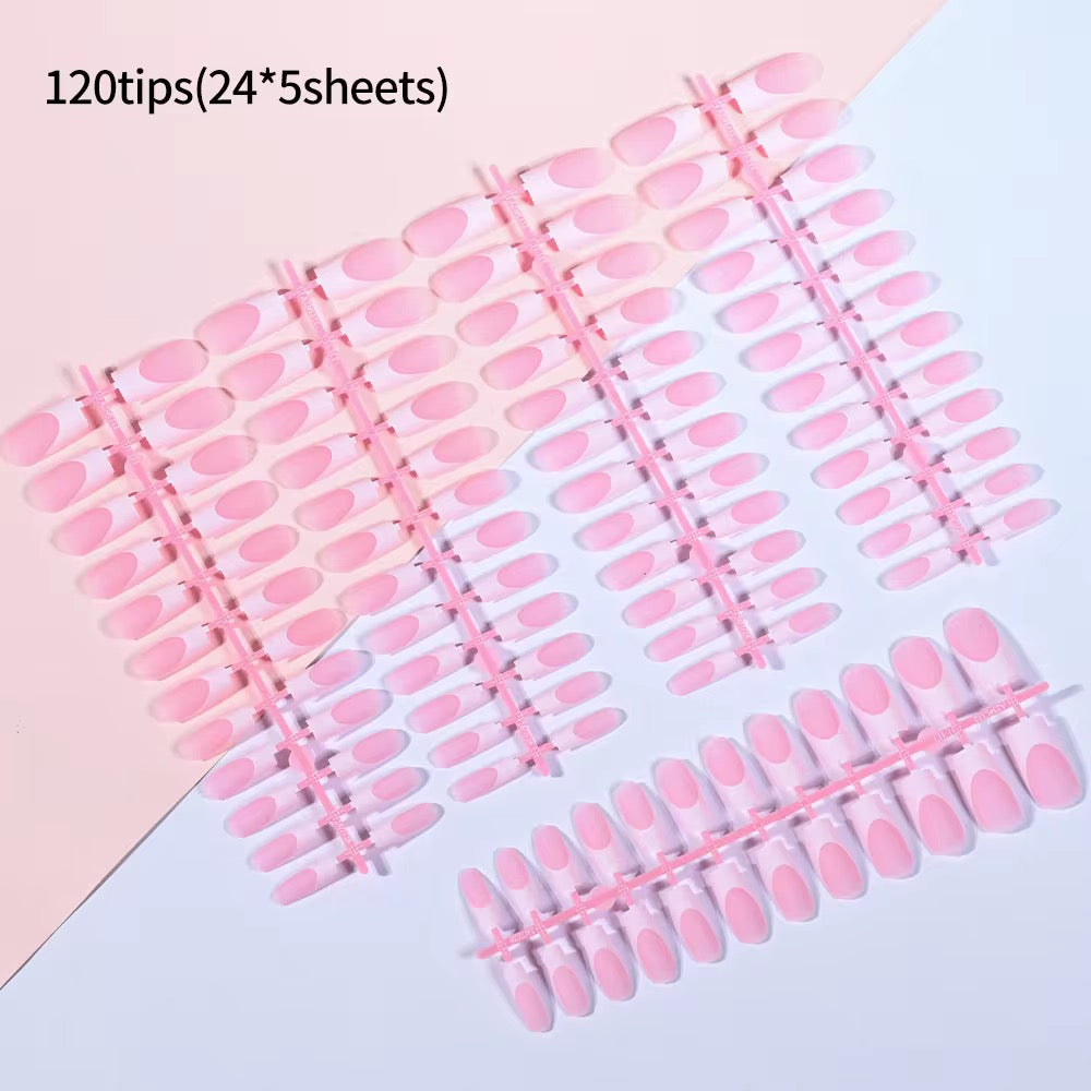 Lange, quadratische French-Nägel in Pink – Set mit 120 Nägeln