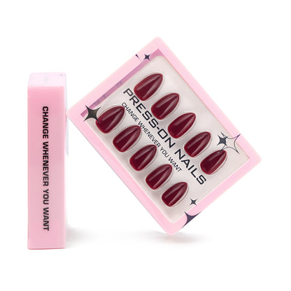 Ongles courts français en amande - GD36