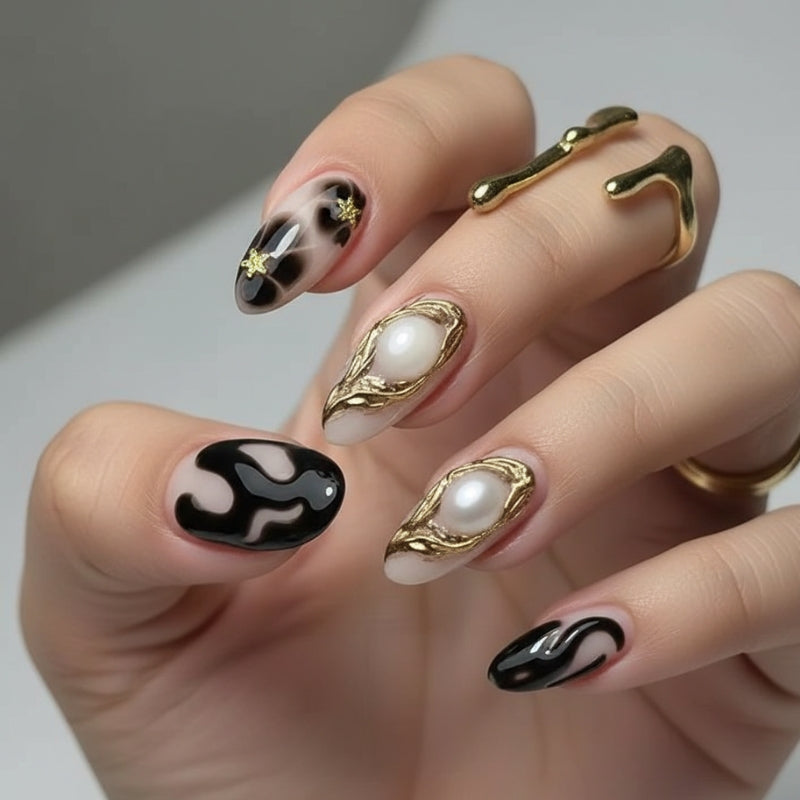 Golden Eclipse - 24 Nails Set - Secret Teddy