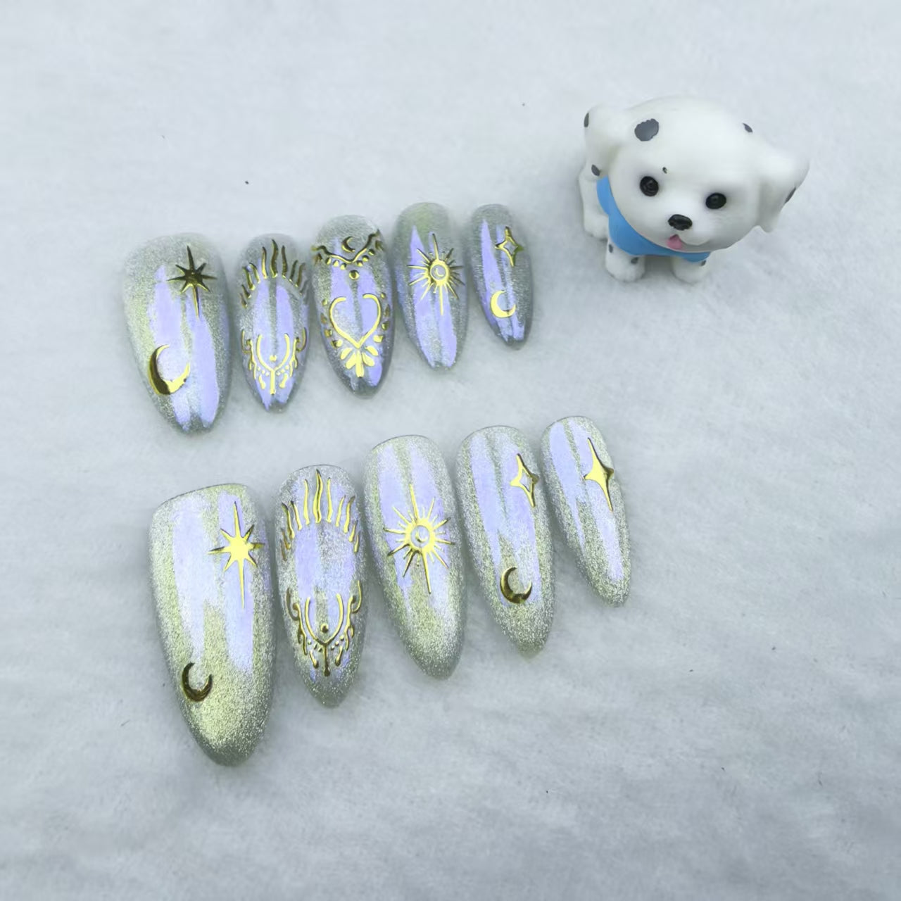 Handmade Reusable Nails - Celestial Glow - Secret Teddy